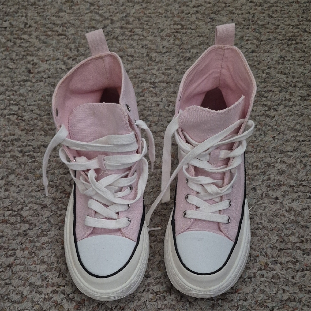 Madden Girl Sneakers